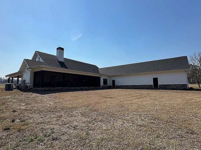 Image of 369 Grovania Rd