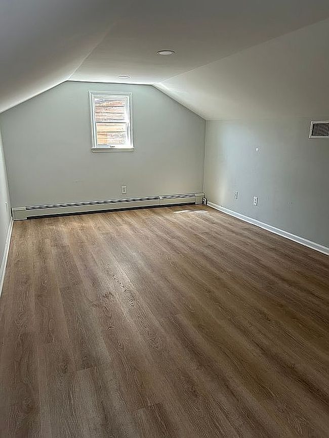 Image of 32 Jefferson St