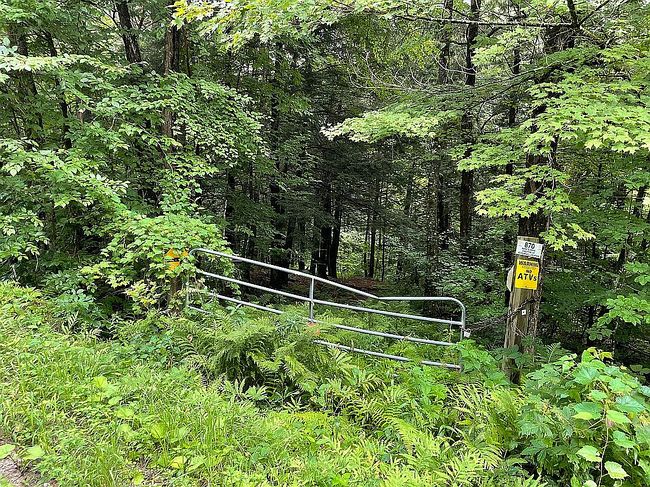 Photo of 879 Marcs Dr, Chester, VT