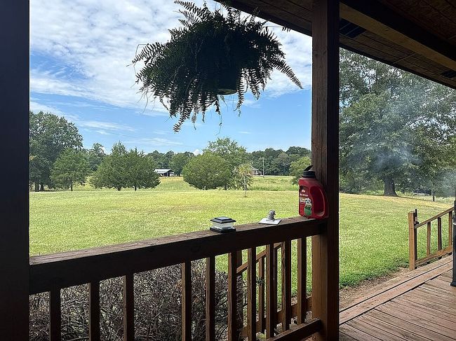 Photo of 231 East Ave, Berry, AL