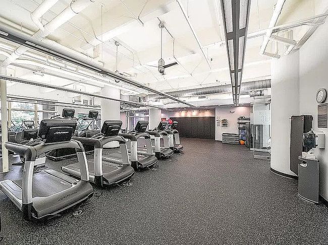 Image of 1500 Hudson St Apt 8A