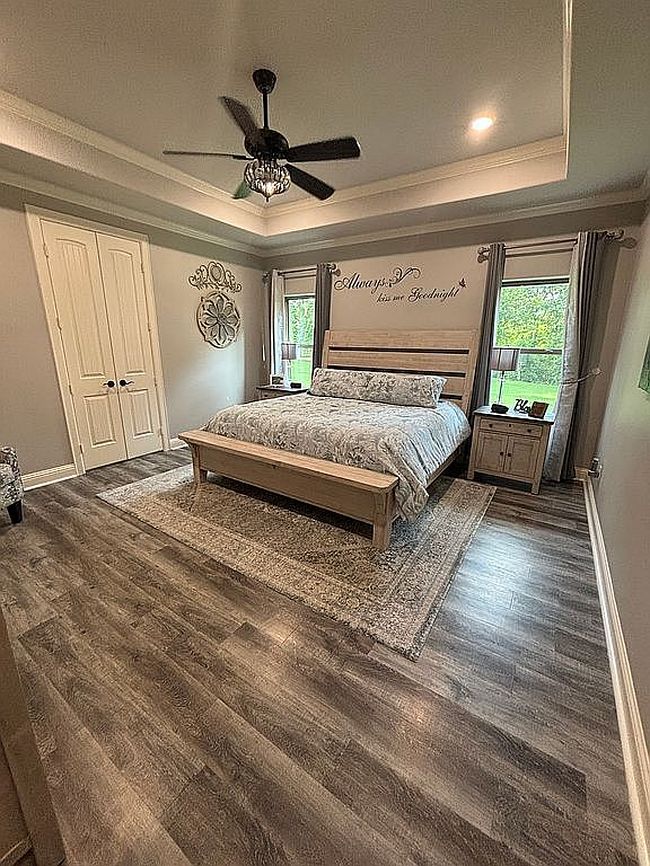 Image of 12224 Oak Grove Dr