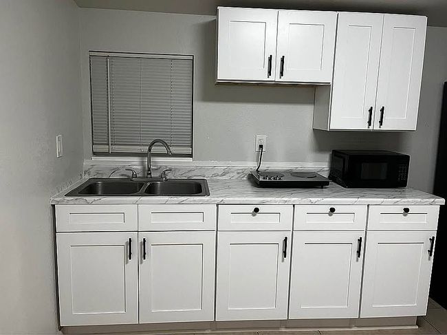 Photo of 8835 Poe Dr, Tampa, FL