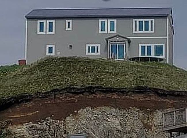 295 Raven Way, Unalaska, AK