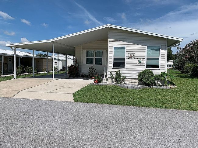 Photo of 6207 Mission Viejo Dr, Zephyrhills, FL