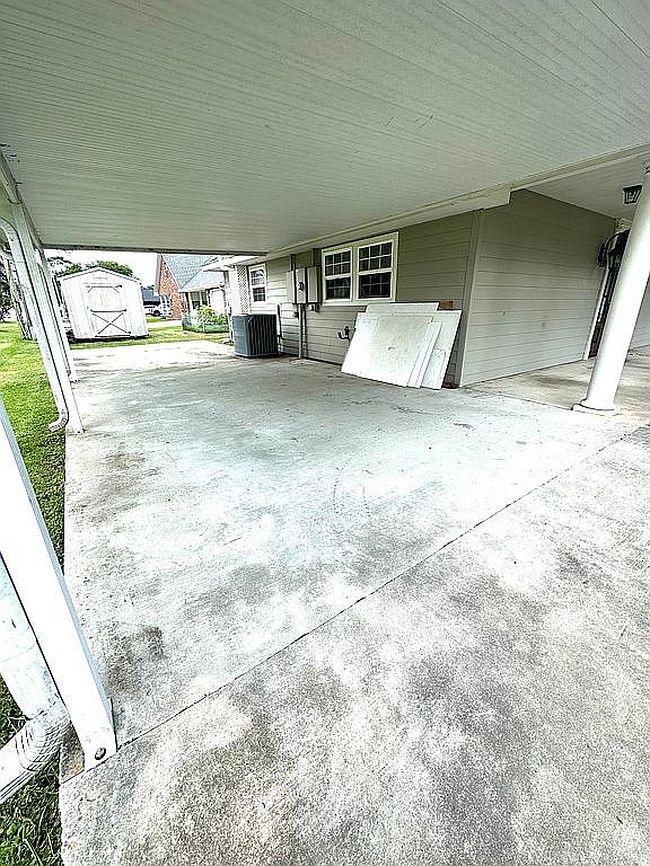 Image of 214 Holly St