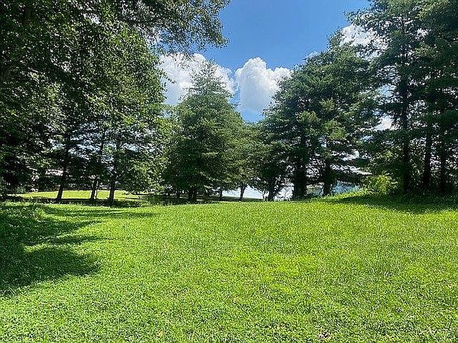Photo of 1109 Snow Rd, Russell Springs, KY