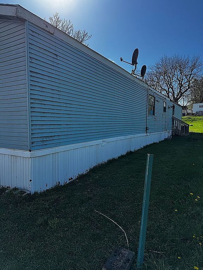 Image of 2205 Court St Lot 26