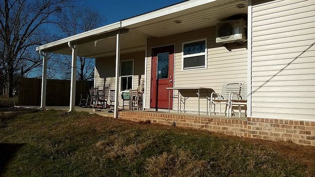 Additional photo 2 of property located at 1216 Lindsey Bridge Rd