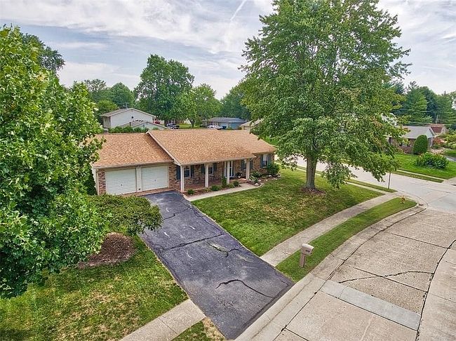 Image of 337 Thornberry Dr