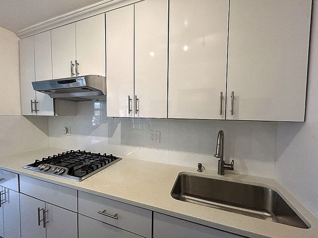 Additional photo 2 of property located at 9059 56th Ave Apt 7E