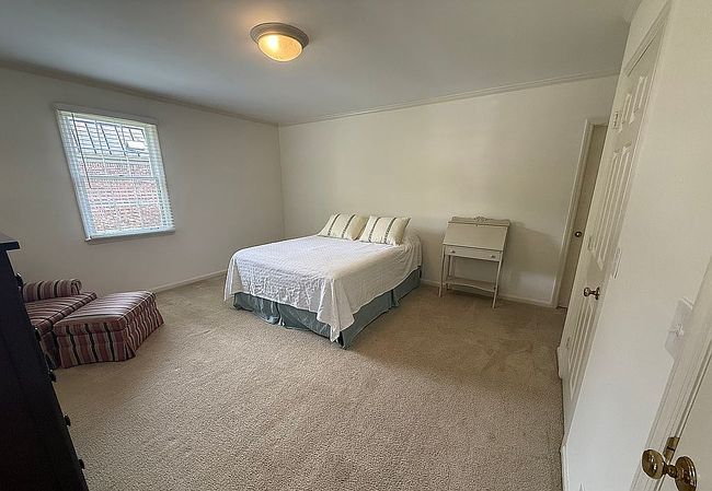 Photo of 4400 Belmont Park Ter Apt 174, Nashville, TN