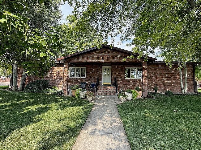 Photo of 705 S Sheridan Ave, Holyoke, CO