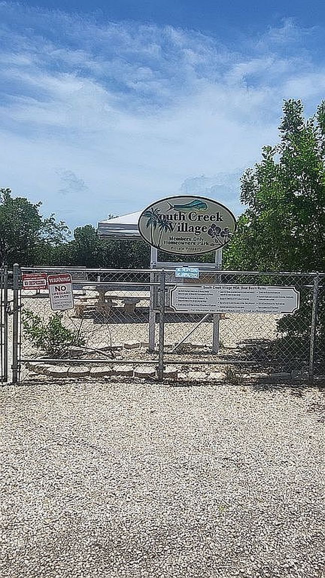 Photo of 421 Collins St, Key Largo, FL