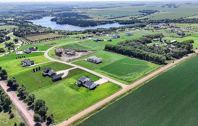 Photo of 27201 Cedar Ridge Ct, Harrisburg, SD