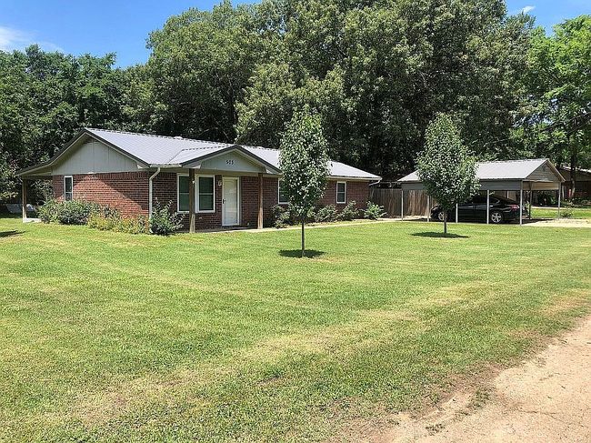 Photo of 503 Ne K St, Antlers, OK