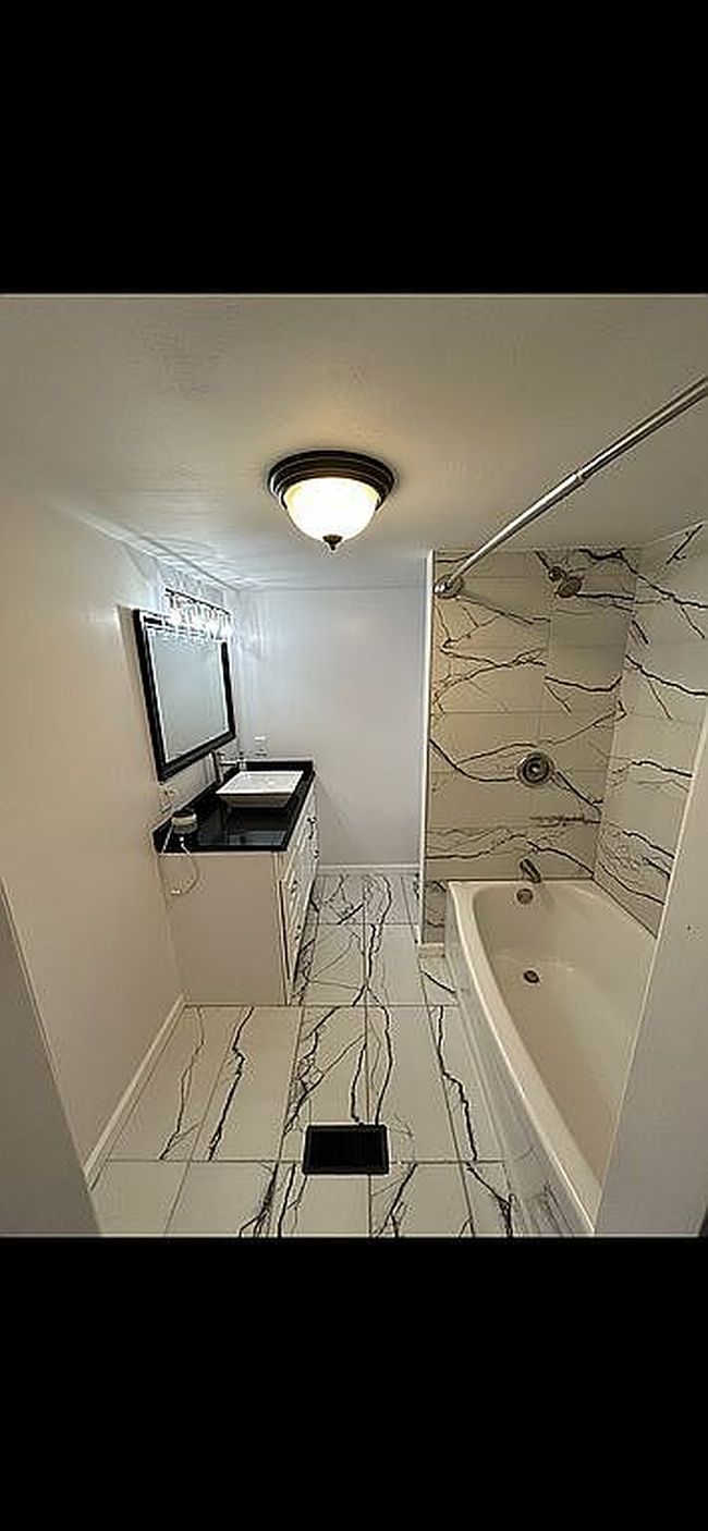 Photo of 300 Spelter Ave #79