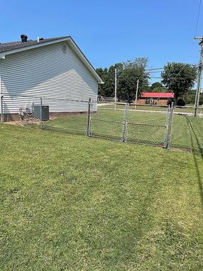 Additional photo 3 of property located at 545 Old Edmonton Rd