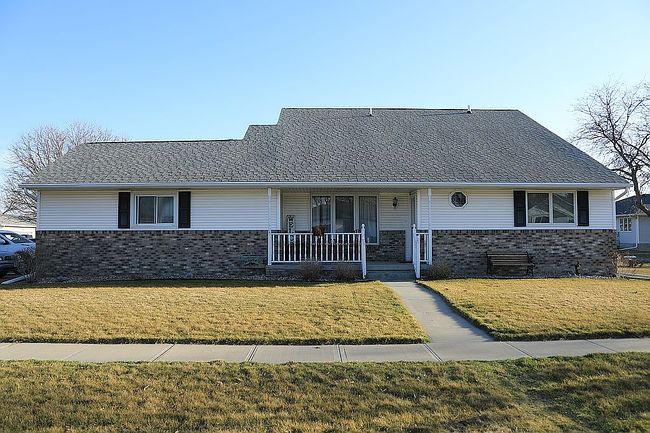Image of 602 E Spruce Ave