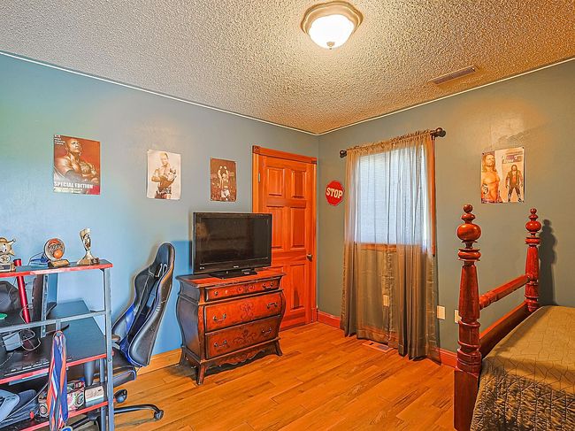 Image of 4991 Mary Ingles Hwy W