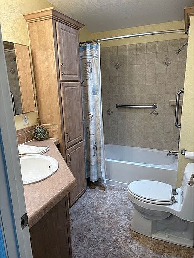 Photo of 2416 Pier Dr, Ruskin, FL