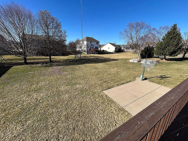 Image of 2016 Plum Tree Rd