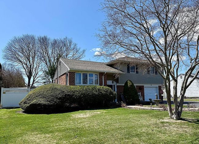 Preview of property located at 16 Cynthia Ln