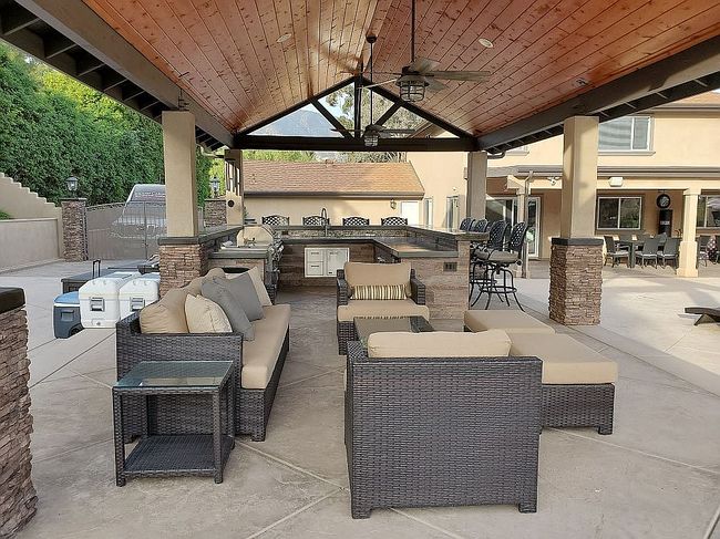Photo of 2216 Rancho Corona Dr, Corona, CA