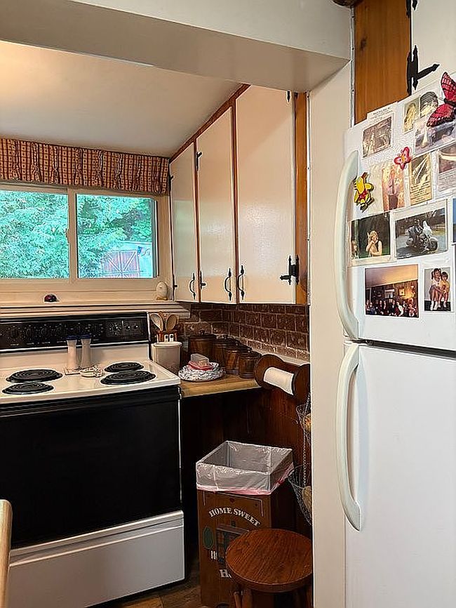 Photo of 184 Hazen St, White River Junction, VT