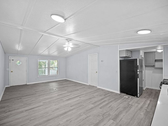 Photo of 75531 Johnson Lake Rd, Yulee, FL