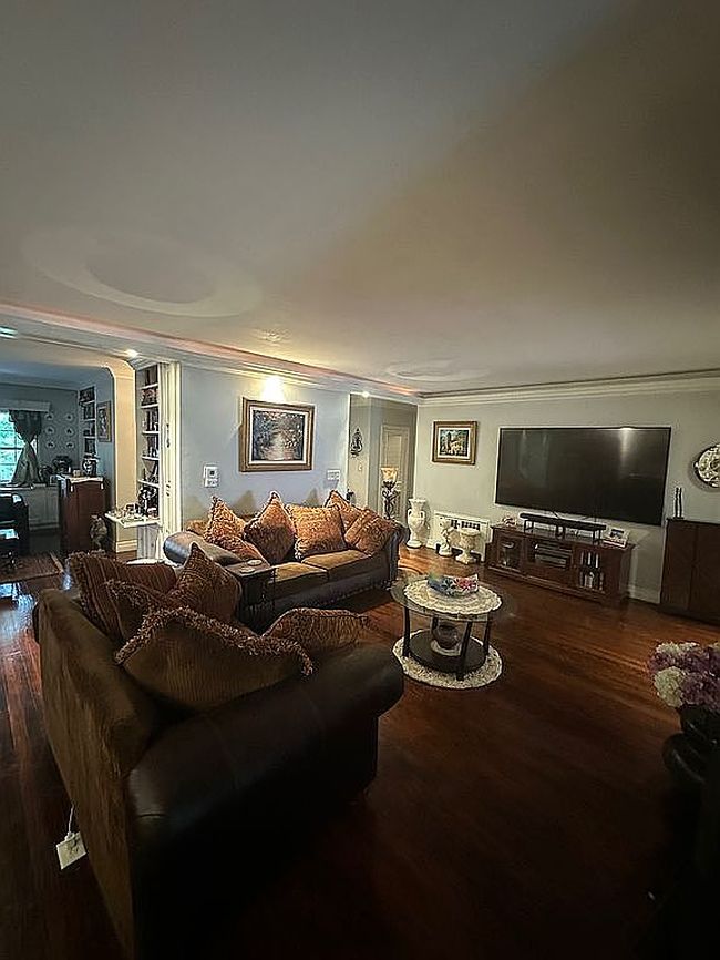 Photo of 168 1st Ave, Gloversville, NY