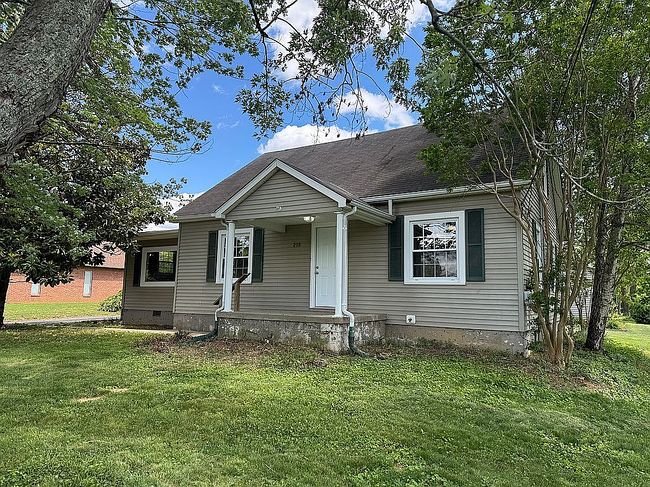 Image of 218 W Vine St