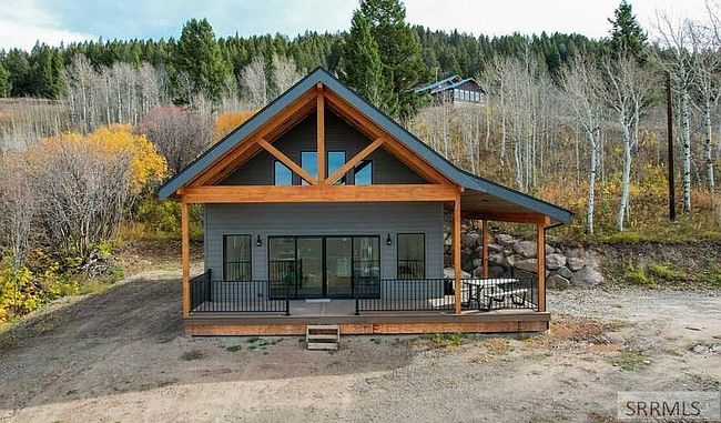 Image of 5175 Valley Dr E