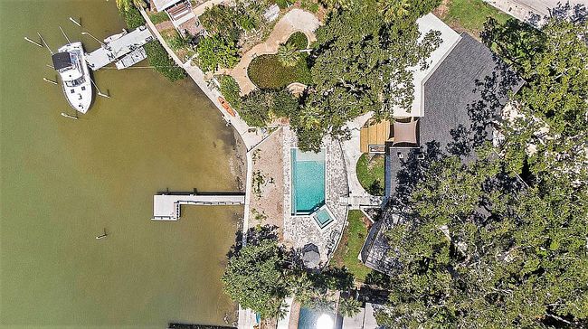 Image of 8390 40th Ave N