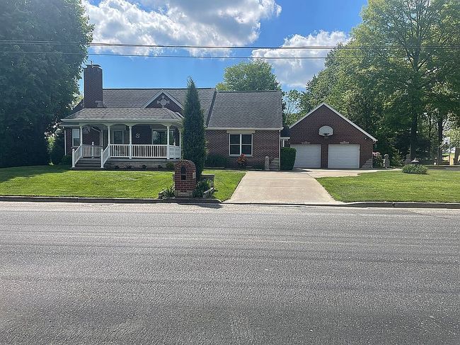 Image of 920 Giesler Rd