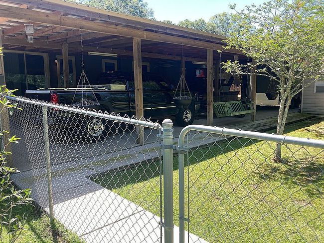 Image of 11020 Canal Dr