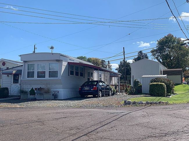 Photo of 212 Bordic Rd, Reading, PA