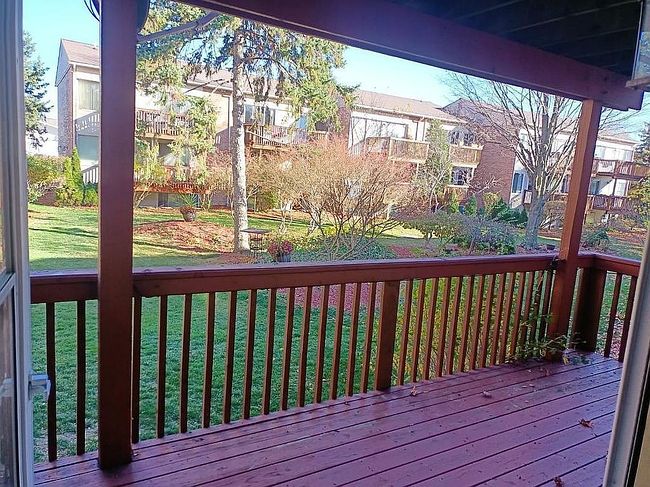 Additional photo 3 of property located at 4198 Packard St Apt 3