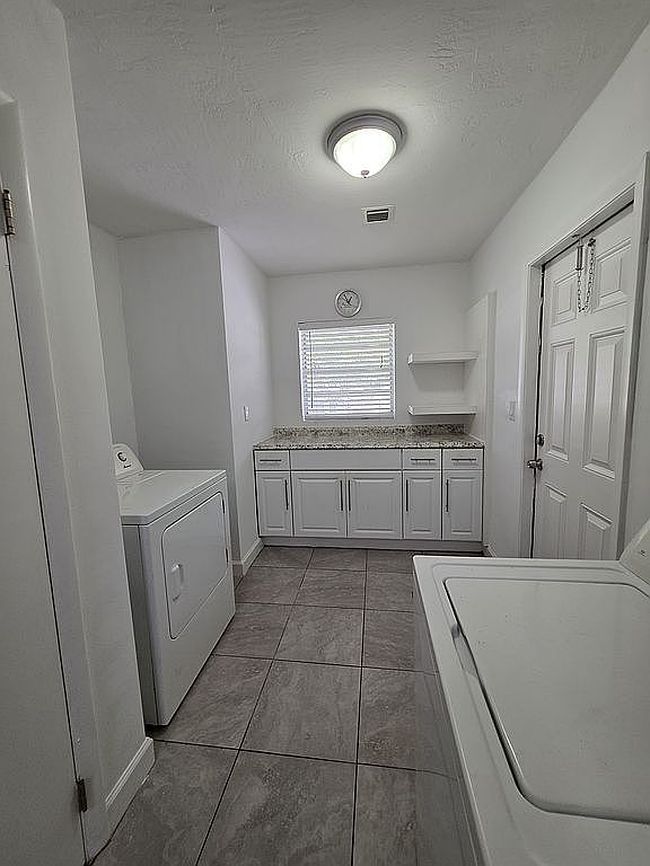 Preview of property located at 15314 Sw 102nd Ct