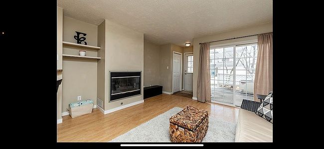Image of 1317 Se Delaware Ave