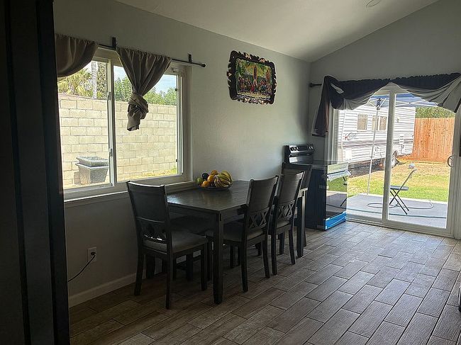 Photo of 3043 Cedarwood Dr, Bakersfield, CA