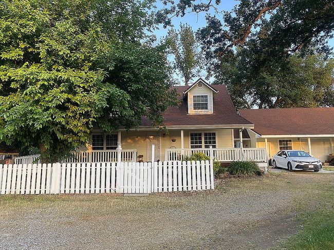 Photo of 6024 Hornbeck Ln, Anderson, CA