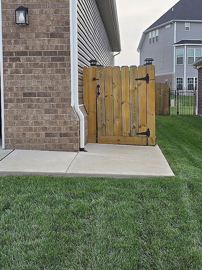 Image of 2382 Calendula Rd