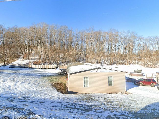 Image of 2105 Campbell Rd