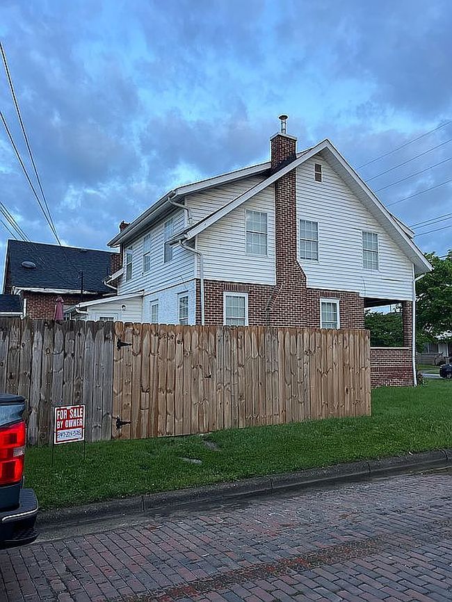 Image of 401 9th Ave