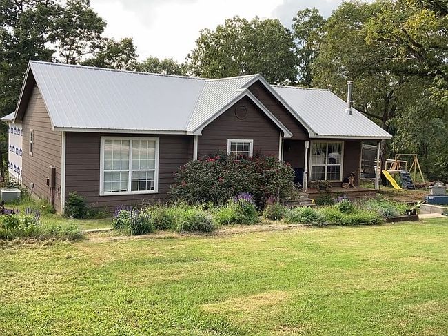 Image of 21815 Pierson Rd