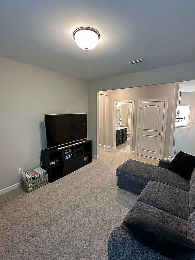 Photo of 1306 Andover Wood Rd, Fuquay Varina, NC