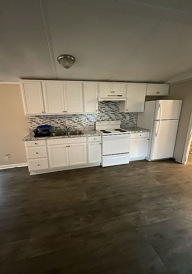 Image of 1417 E Keith Cir