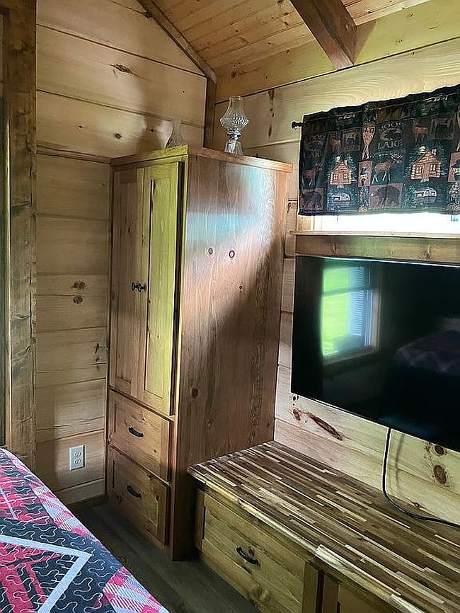 Photo of 121 Lazy Bear Trl, Andrews, NC