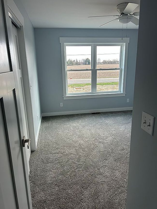 Image of 228 E Main St